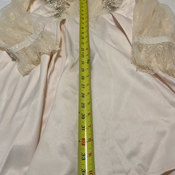 Vintage Elegant Cream Floral Embellished Prom Dress - Picture 6 of 11